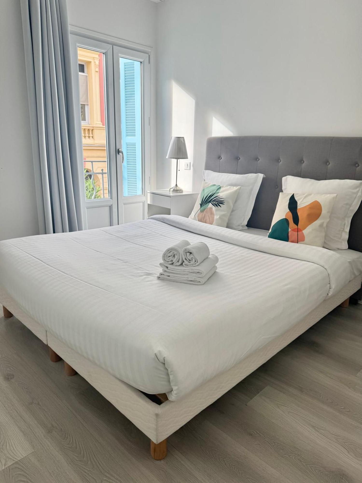 Republique Apartamento *