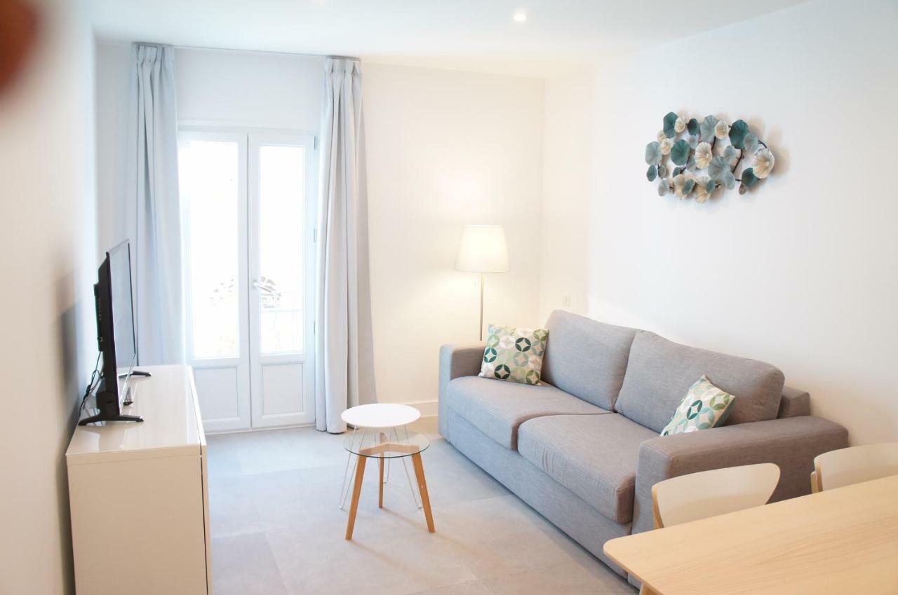 Republique Apartment *